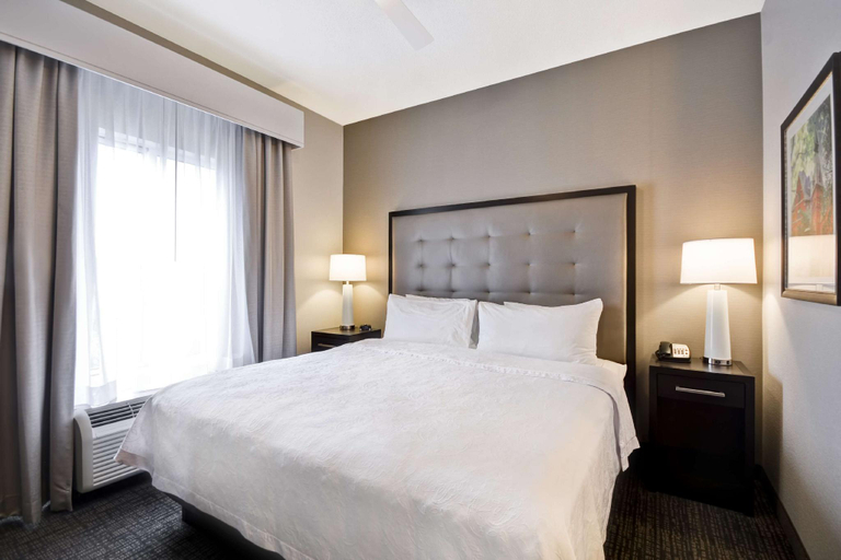 Bedroom 26