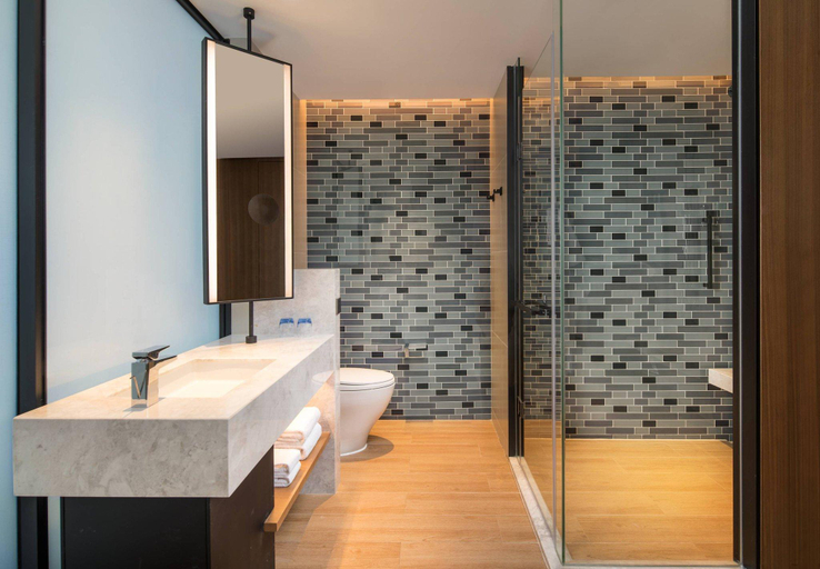 Bathroom, Fairfield By Marriott Dongguan Changping, Dongguan