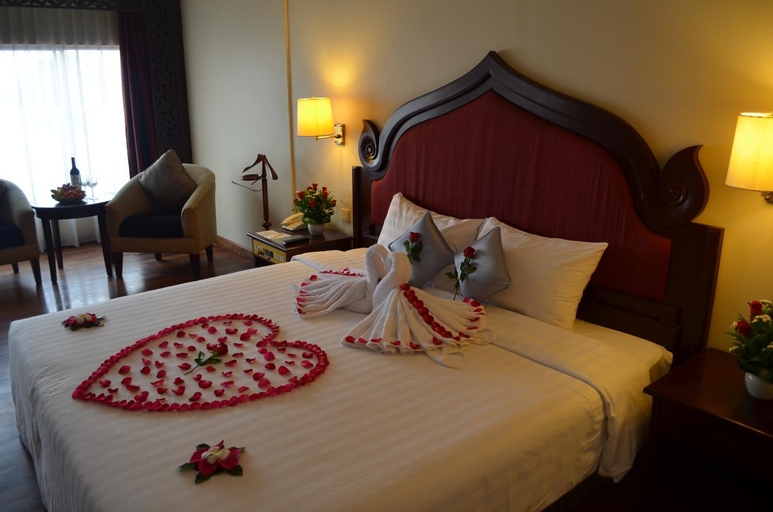 Bedroom 30