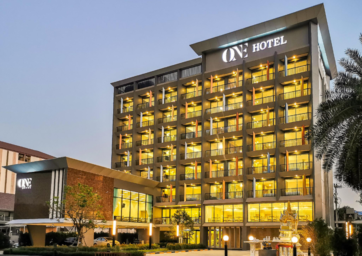 ONE Hotel, Khlong Luang