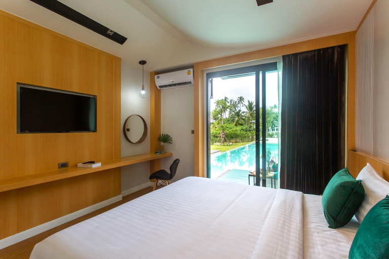 Bedroom 8