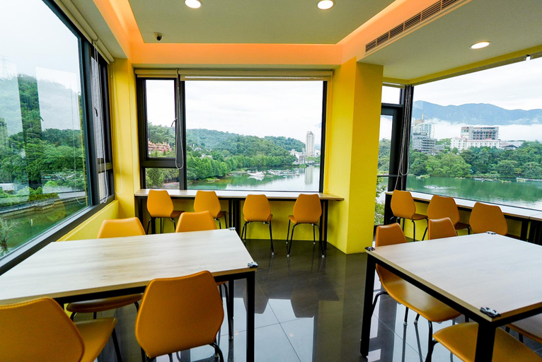 Restaurant 4