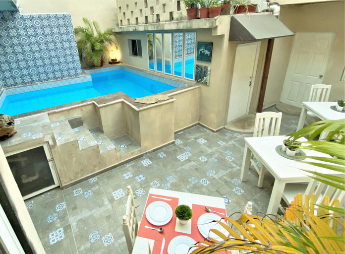 Swimming Pool 1