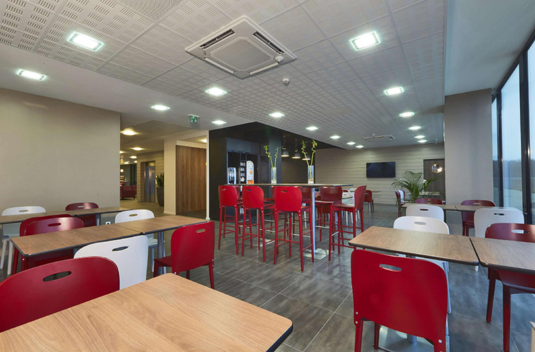 Food & Drinks 4, CAMPANILE BELFORT MONTBELIARD Gare La Jonxion, Territoire de Belfort