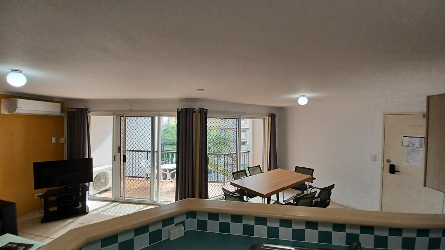 Swimming Pool 7