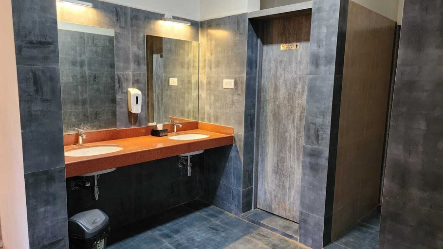 Bathroom 3, SeaFORT Beach Resort, Ratnagiri