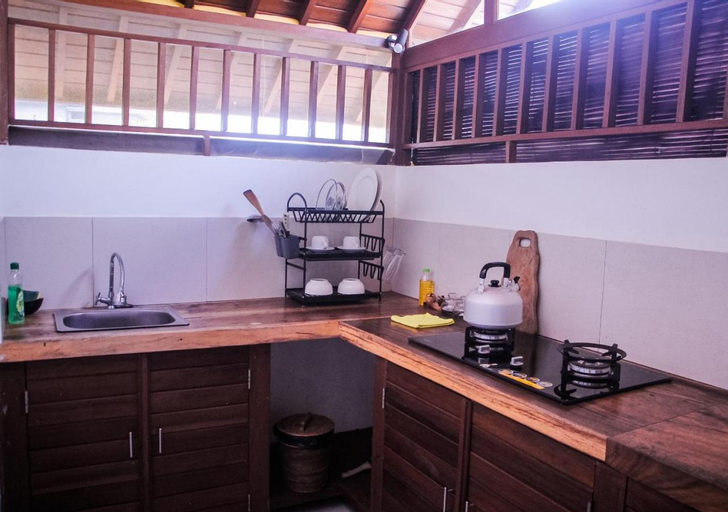 Dining Room 13
