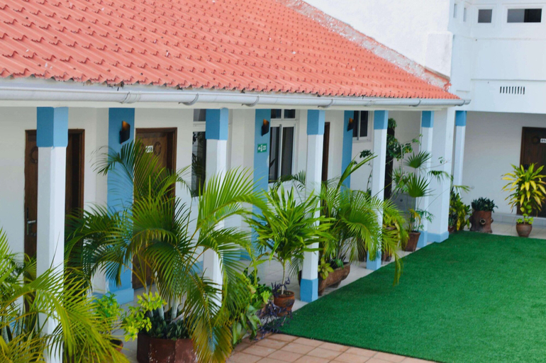 Exterior & Views 2, Alyusra Palm Tree Hotel, Mvita