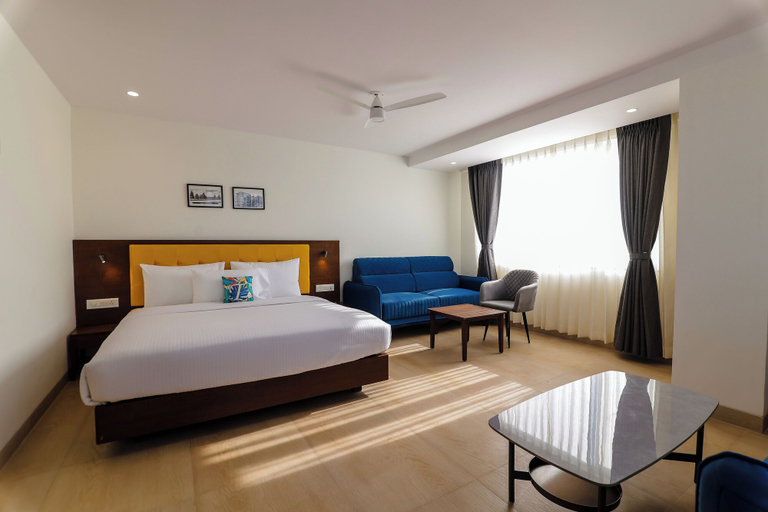 Bedroom 5, TreeHouse Vedanta Pride, Dharwad