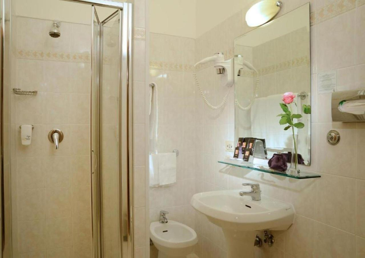 Bathroom 6
