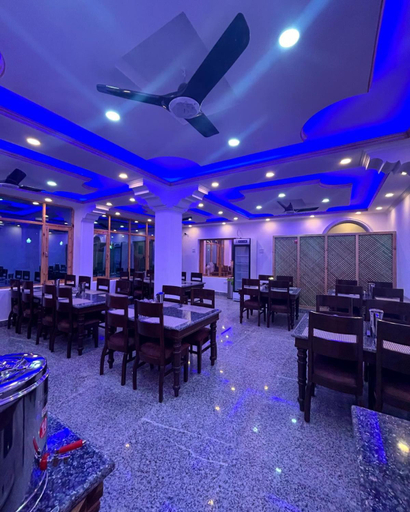 Food & Drinks 4, Hotel Lal's Inn, Kargil