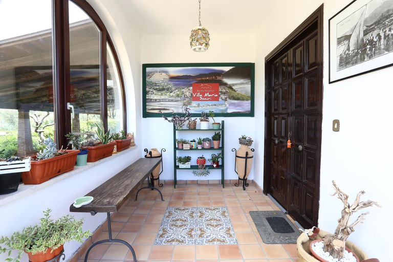Others 3, B&B villamariascauri, Latina