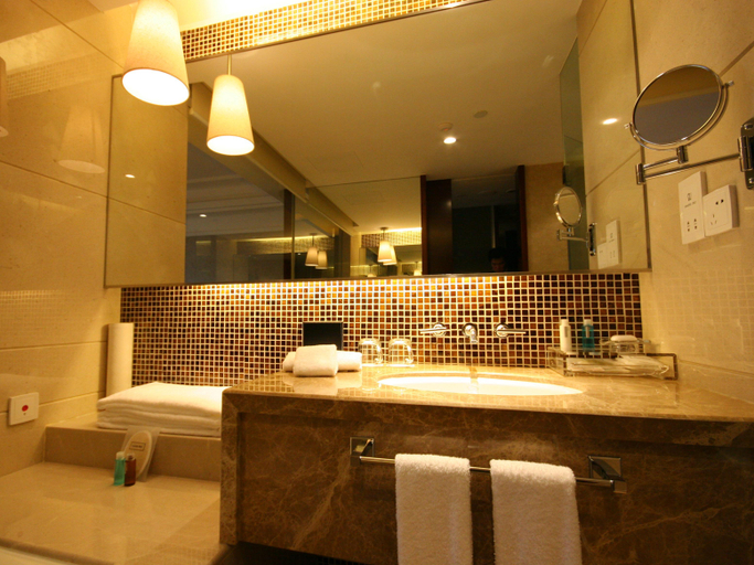 Bathroom 4, Guomao Hotel, Suzhou
