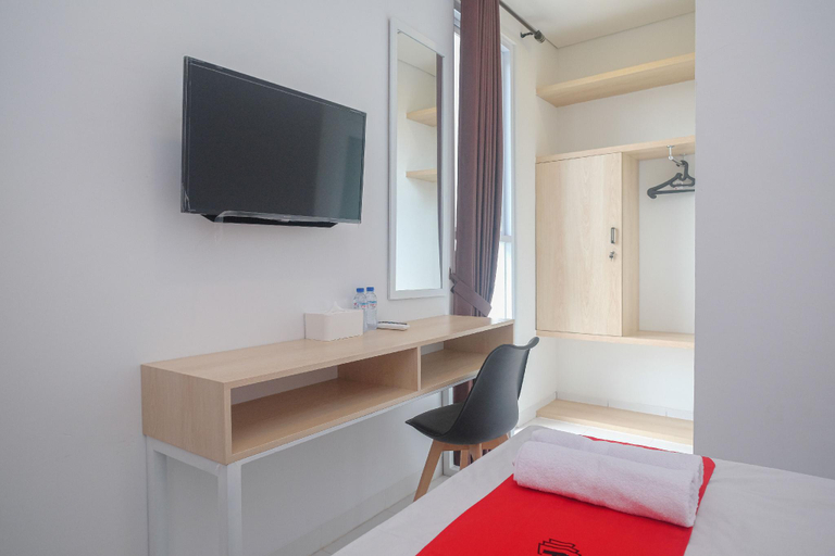 Bedroom 8