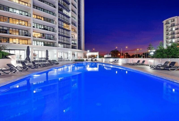 Sport & Beauty 4, Sierra Broadbeach - Ocean View Apartment, Gold Coast