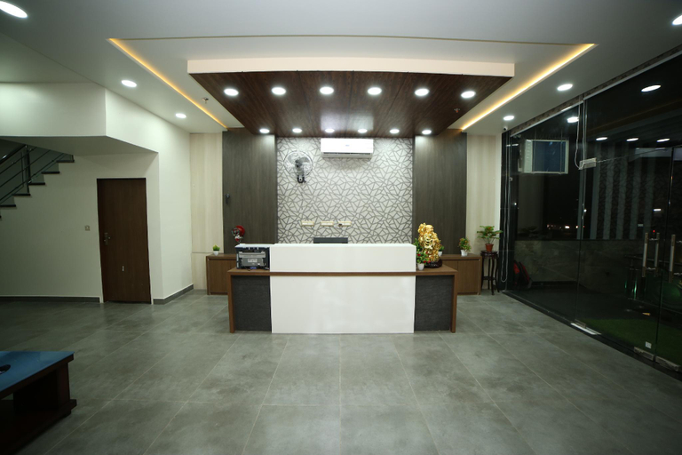 Others 5, Hotel Devens, Jaipur