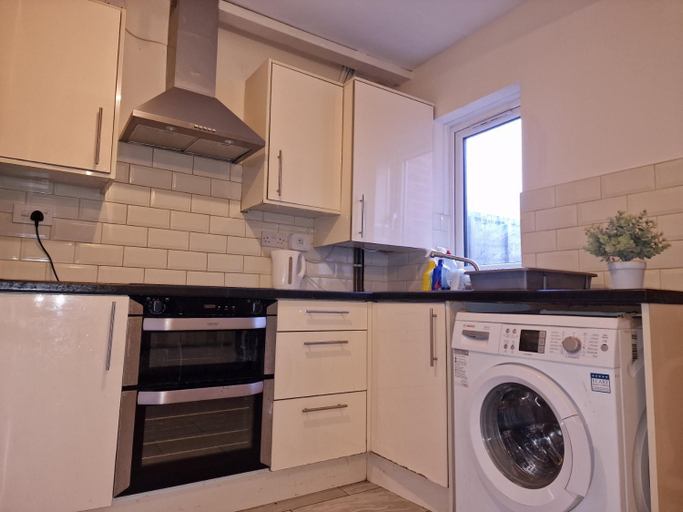 Others 2, Nice Living Serviced Accommodations 6, Birmingham