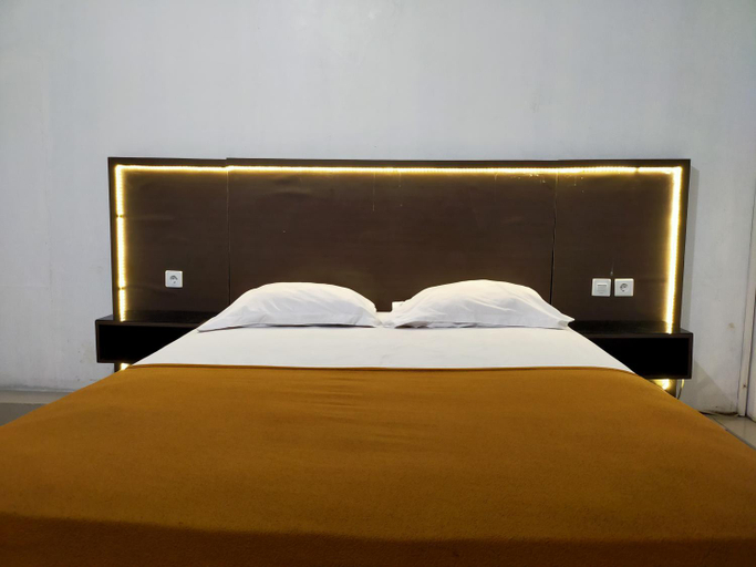 Bedroom 12