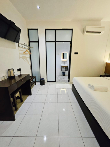 Bedroom 27
