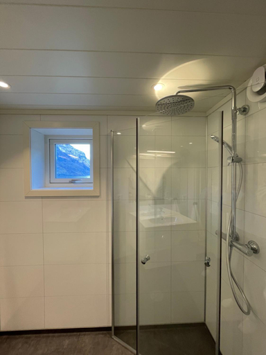 5, Aurland Feriehus, Aurland