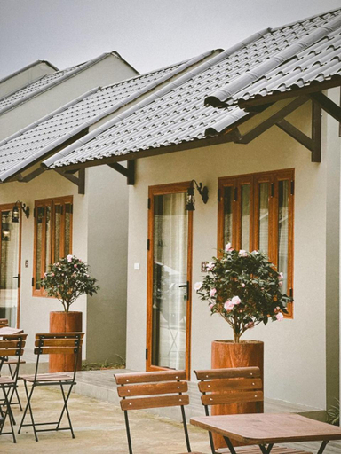 Gem Market Guest House, Yên Bình