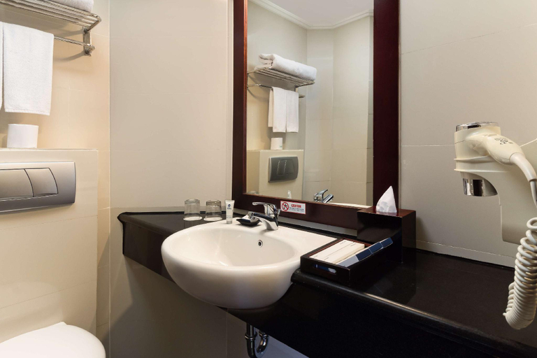 Bathroom 8