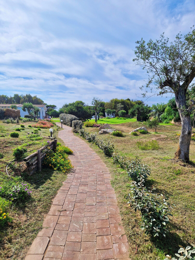 Others 5, Hotel with swimming pool near Stintino, Sassari