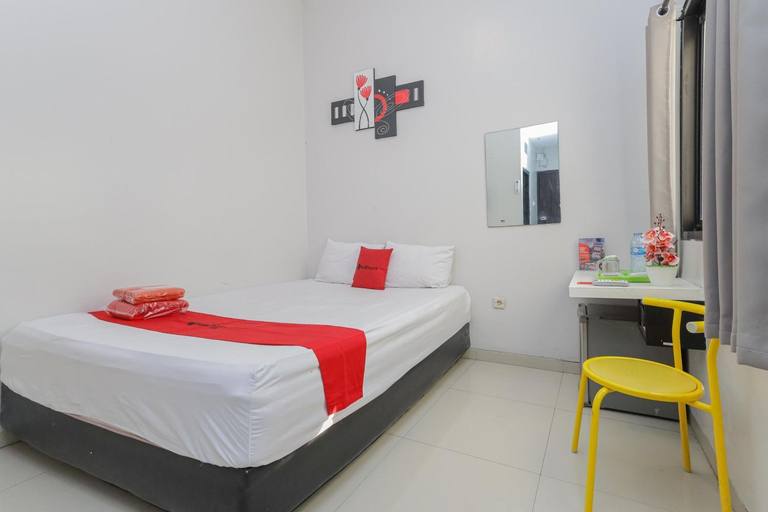 Bedroom 28