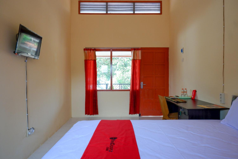 Bedroom 12