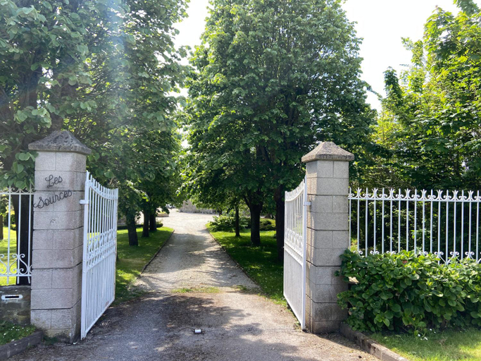 Others 5, Chambres d'hotes & Gites - Domaine Les Sources, Manche
