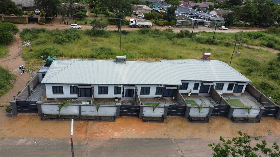 Exterior & Views 2, Enchanted Africa Apartments, Zvishavane