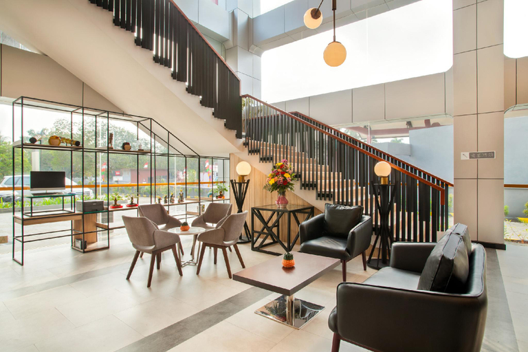 Public Area 5, ibis Pontianak City Center, Pontianak