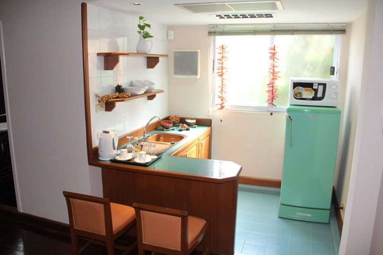 Dining Room 7