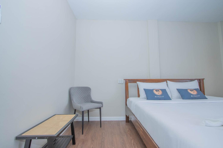 Bedroom 12
