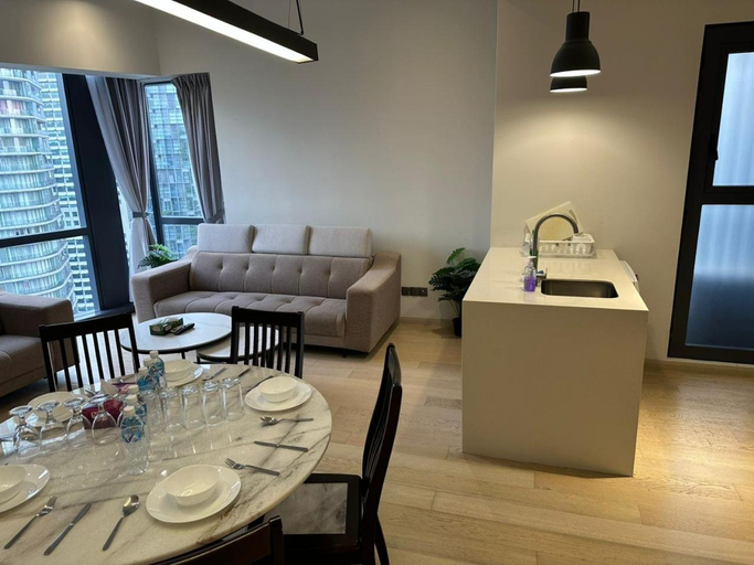 Dining Room 8