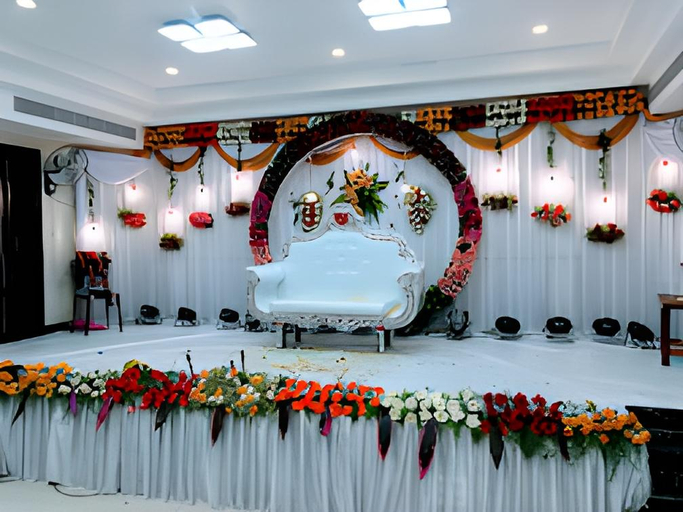 Others 3, A K Plaza, West Godavari