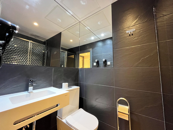 Bathroom 3, New "Villa Albero" Boutique, Málaga