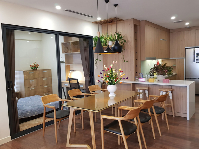 Dining Room 12