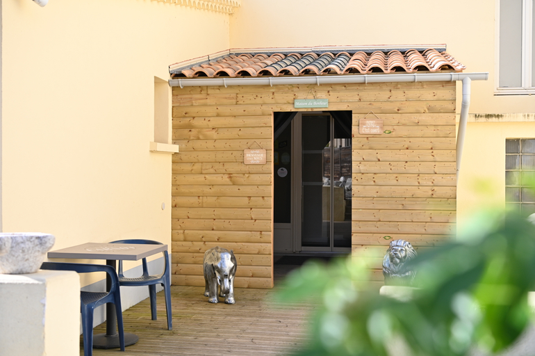 Exterior & Views 2, Logis Hotel Le Carnot, Drôme