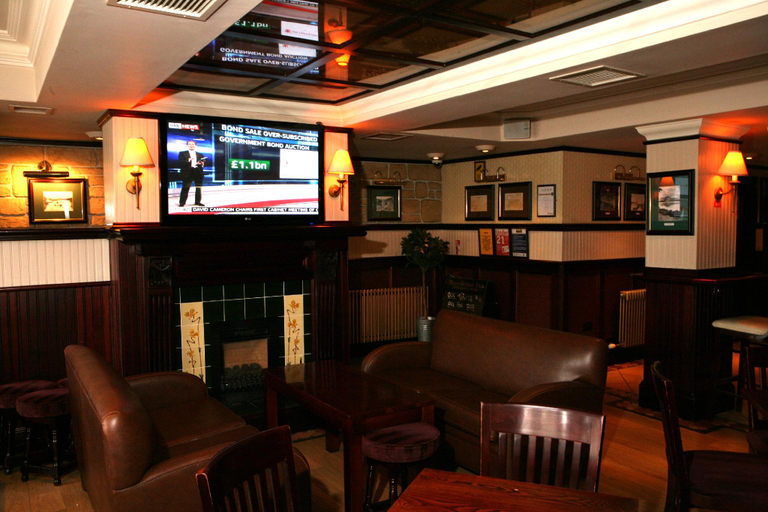 Food & Drinks, Waterhouse Inn, West Dunbartonshire