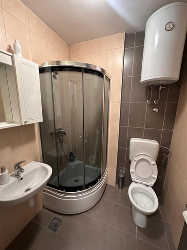 Bathroom 2, Studio Apartment L, Herzegovina-Neretva