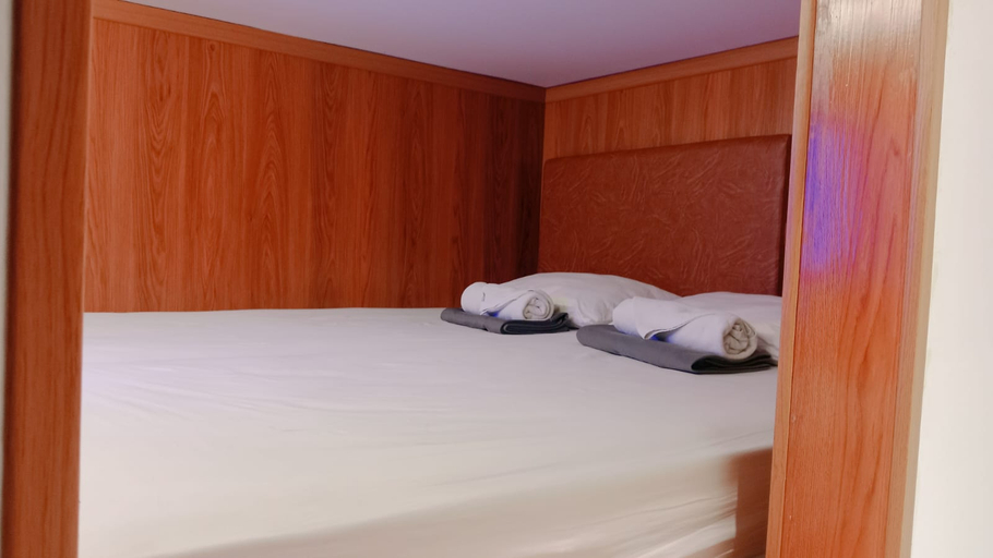 Bedroom 5, Shakti Capsule Hotel Jakarta, Central Jakarta