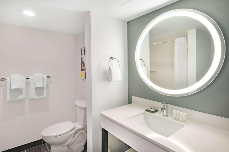 Bathroom 8