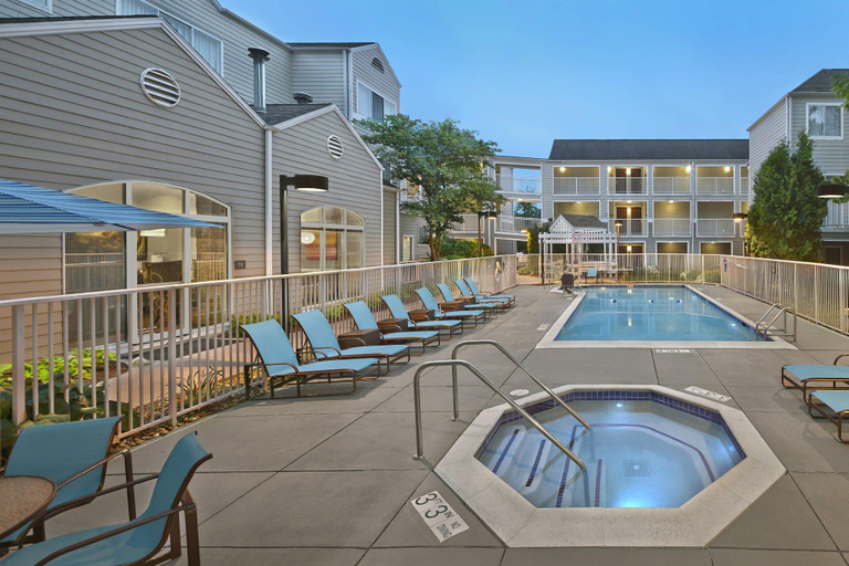 Sport & Beauty 5, Residence Inn Boston Tewksbury Andover, Middlesex
