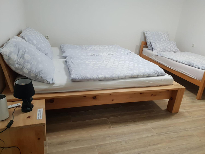 4, Erholungsheim im Wienerwald, Wien Umgebung
