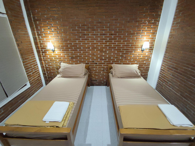 Bedroom 16