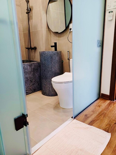 Bathroom 3, Boom Casa Homestay, Huế