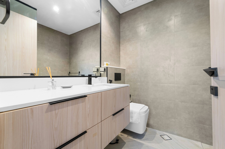 Bathroom 5, Silkhaus Empire Residence, Dubai