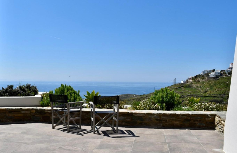 Others 5, Villa Artemis in Triantaros Tinos, South Aegean