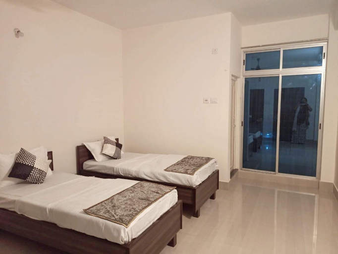Others 5, The Urban Escape, Kamrup Metropolitan
